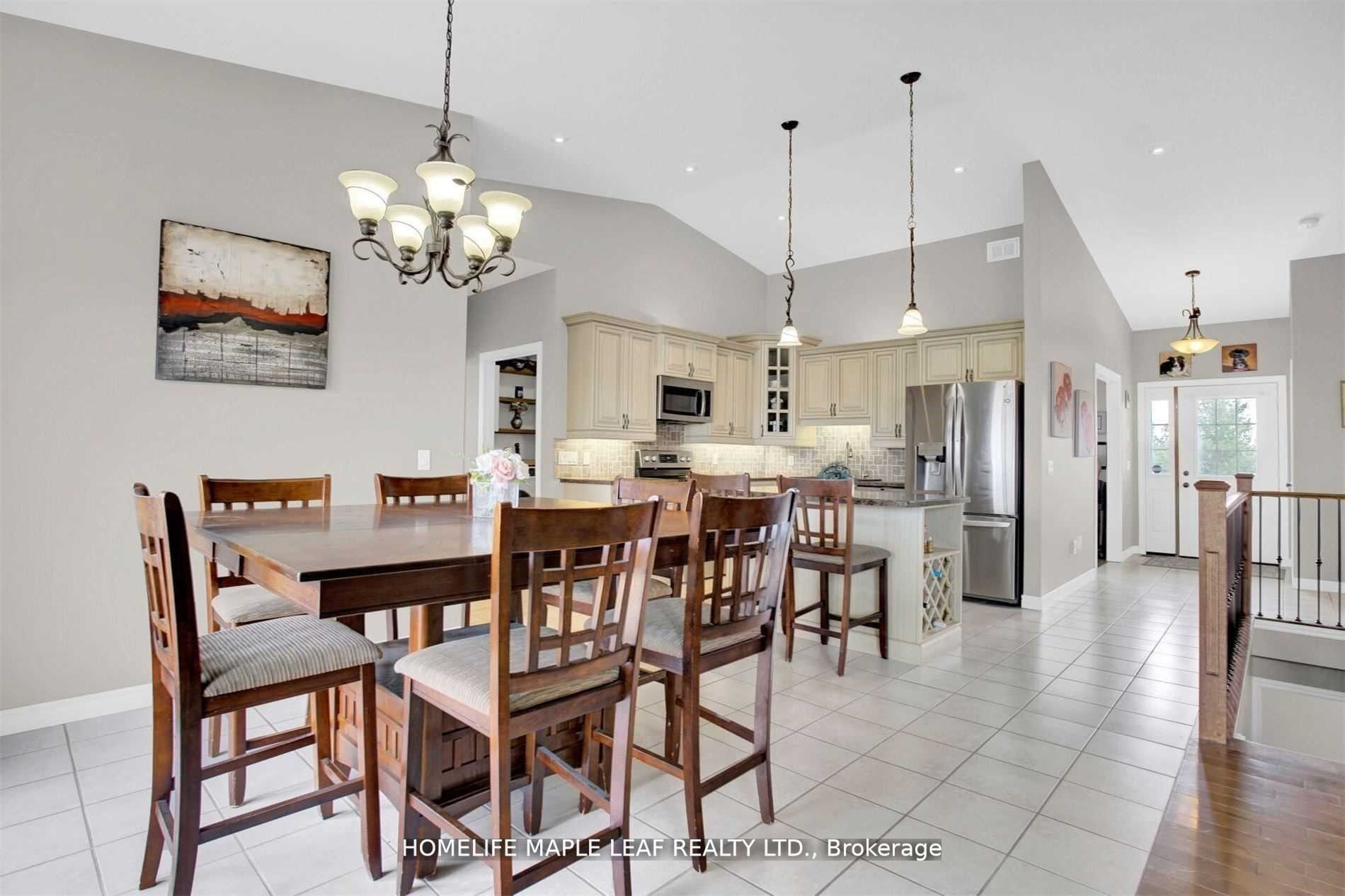 97427 4th Line E Property Photo 10