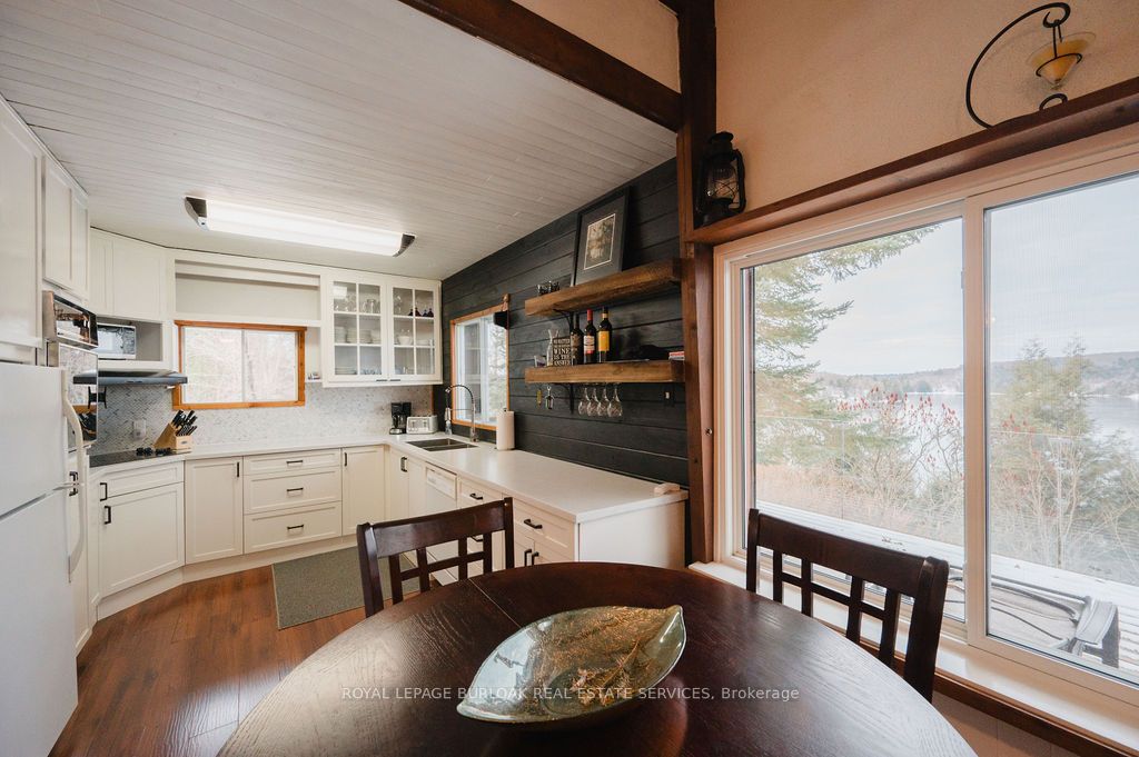214 Fawn Rd N Property Photo 12