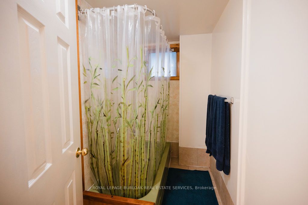 214 Fawn Rd N Property Photo 20