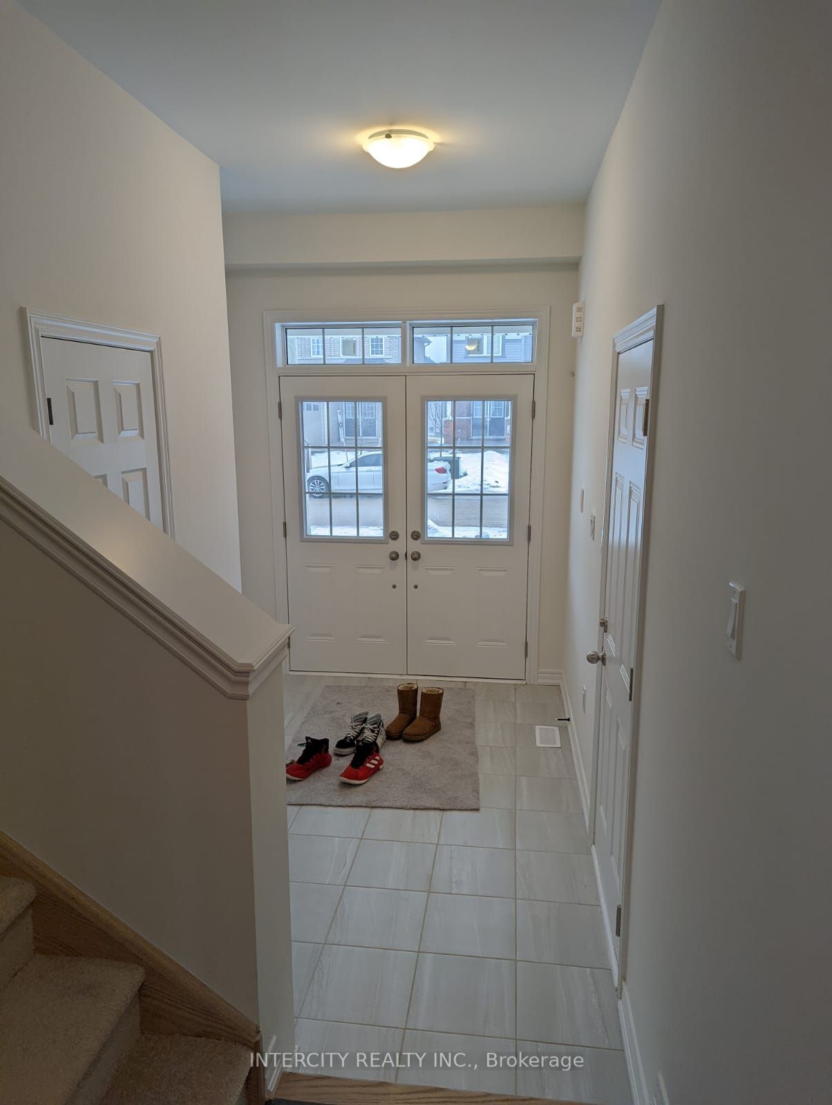 522 Brooks St Property Photo 3