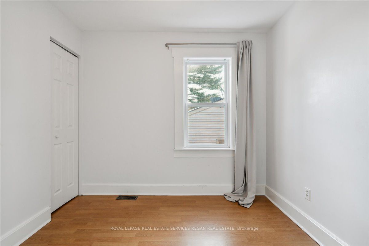167 John St Property Photo 20