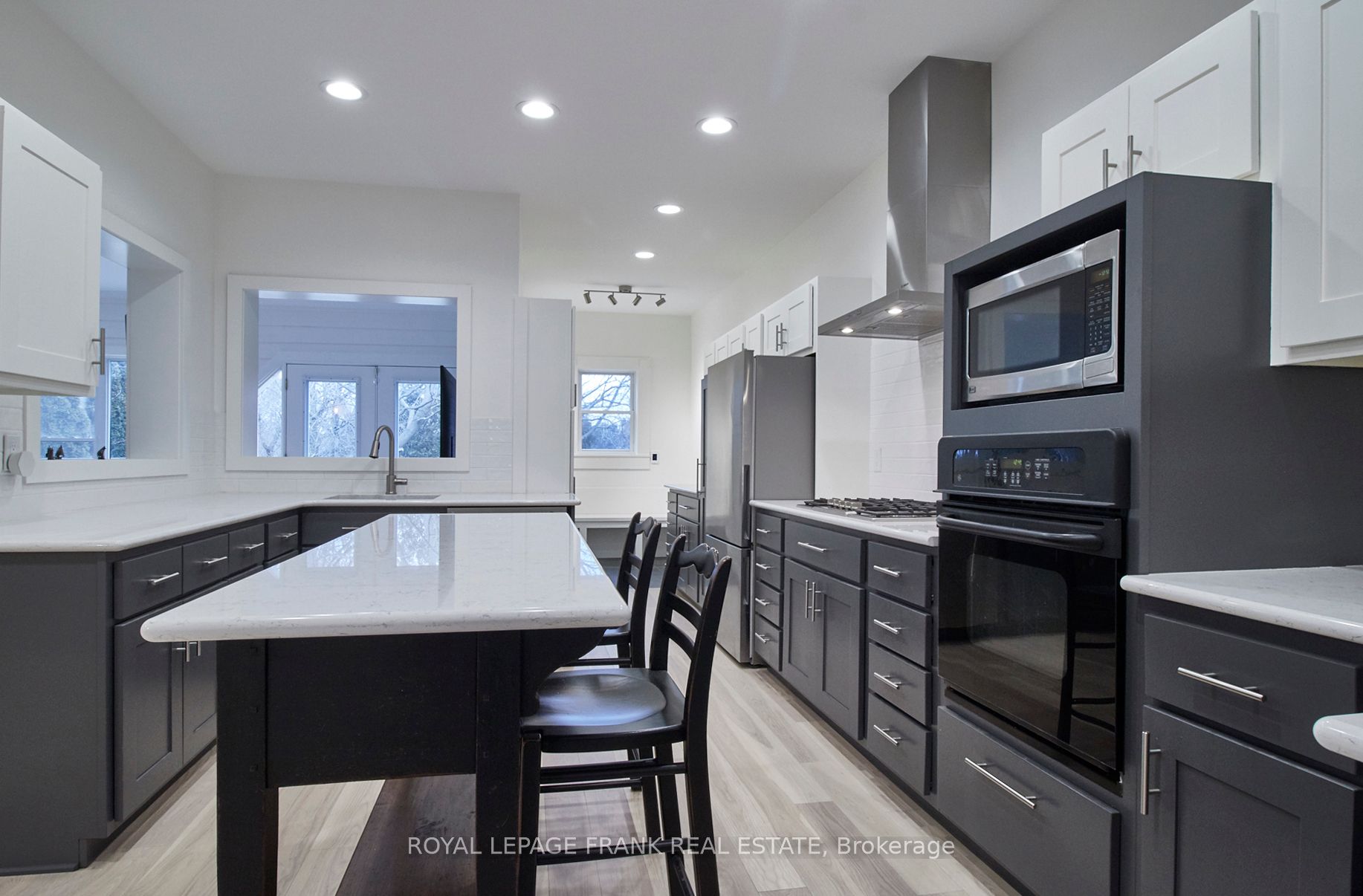 40 Tremaine Terrace Property Photo 12