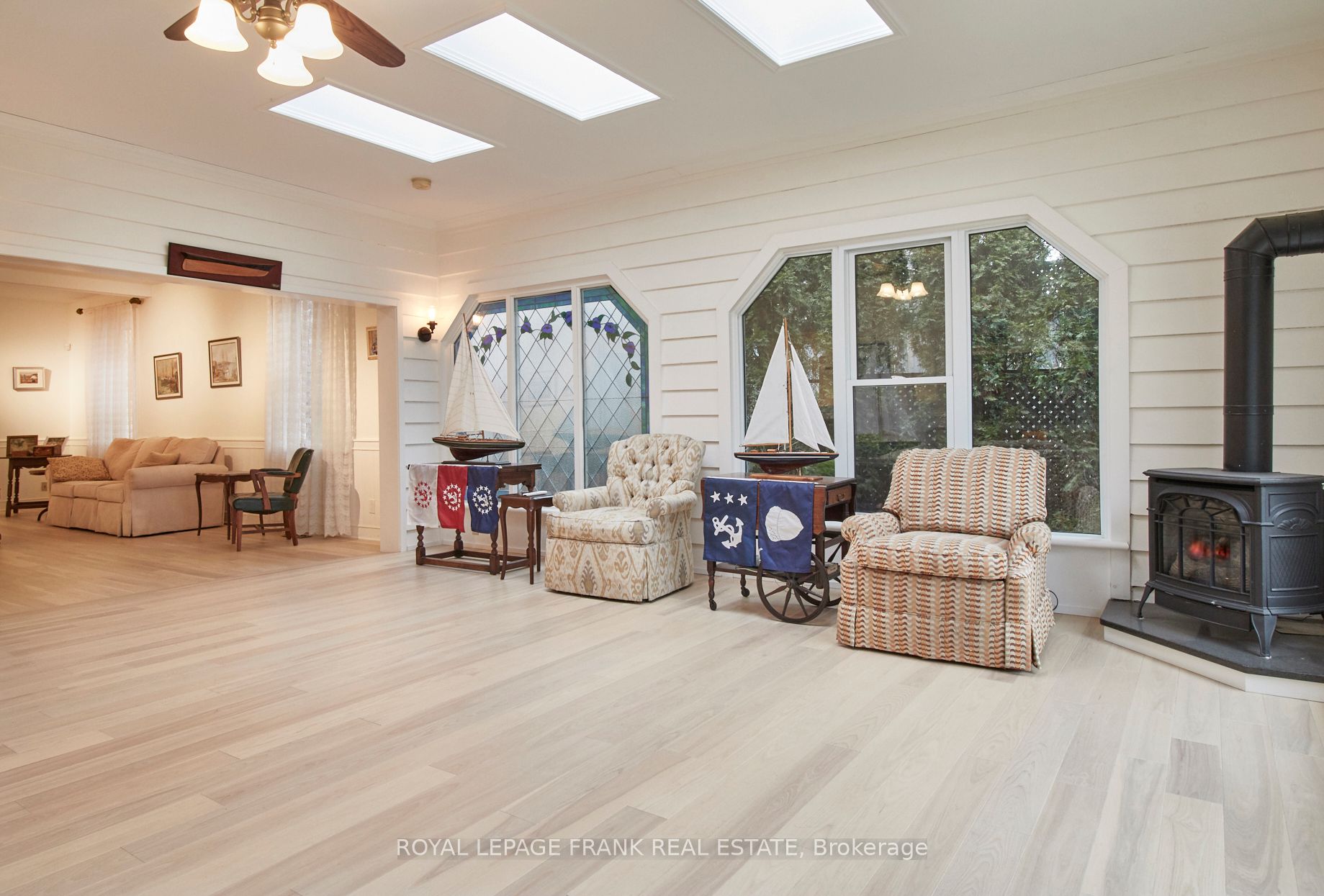 40 Tremaine Terrace Property Photo 16