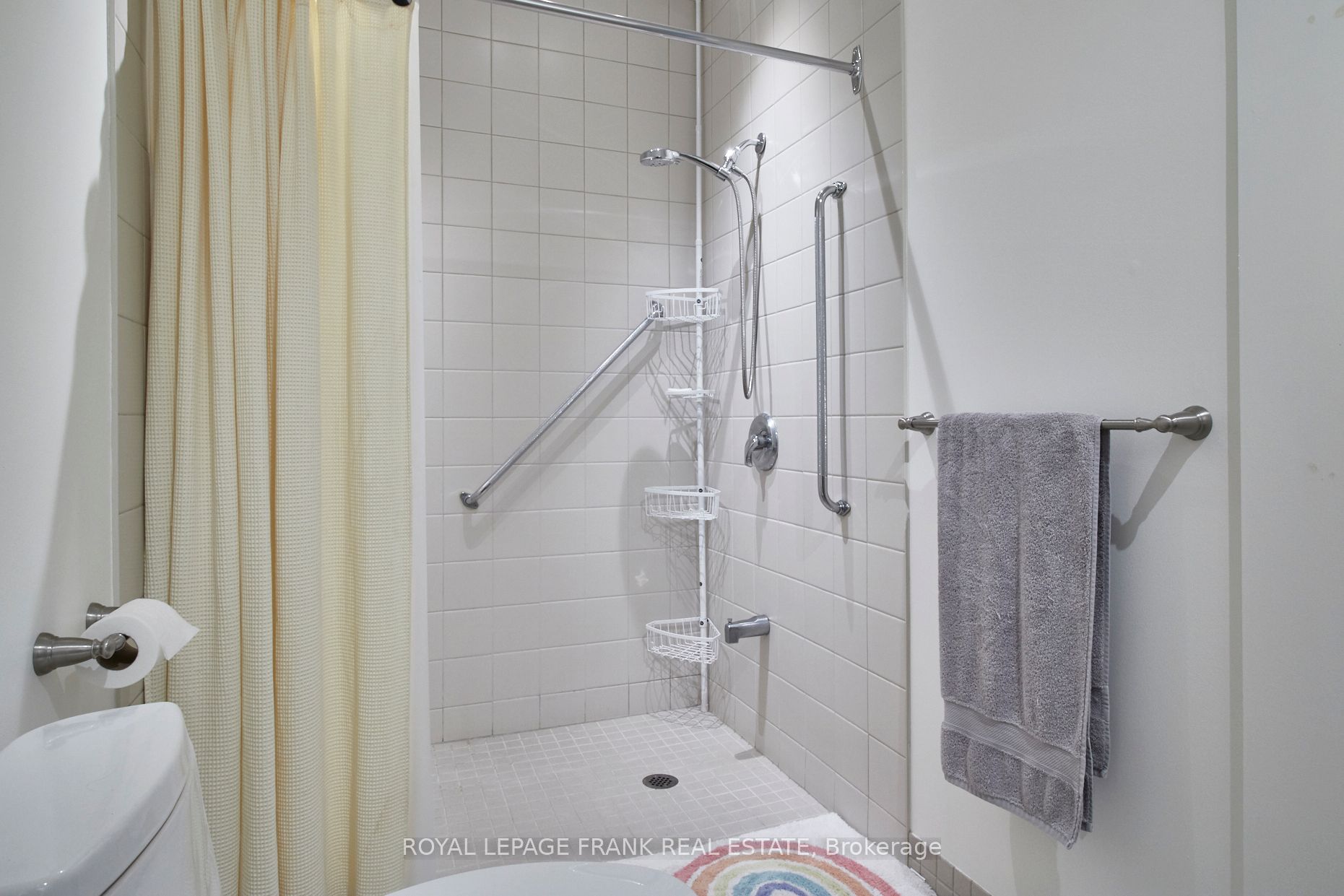 40 Tremaine Terrace Property Photo 21