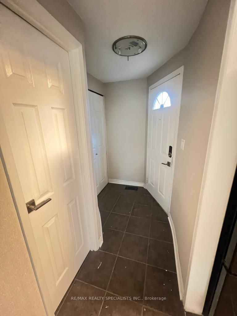 5982 Dunn St 38 Property Photo 4
