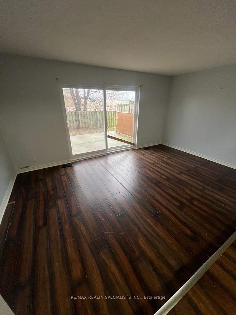 5982 Dunn St 38 Property Photo 22