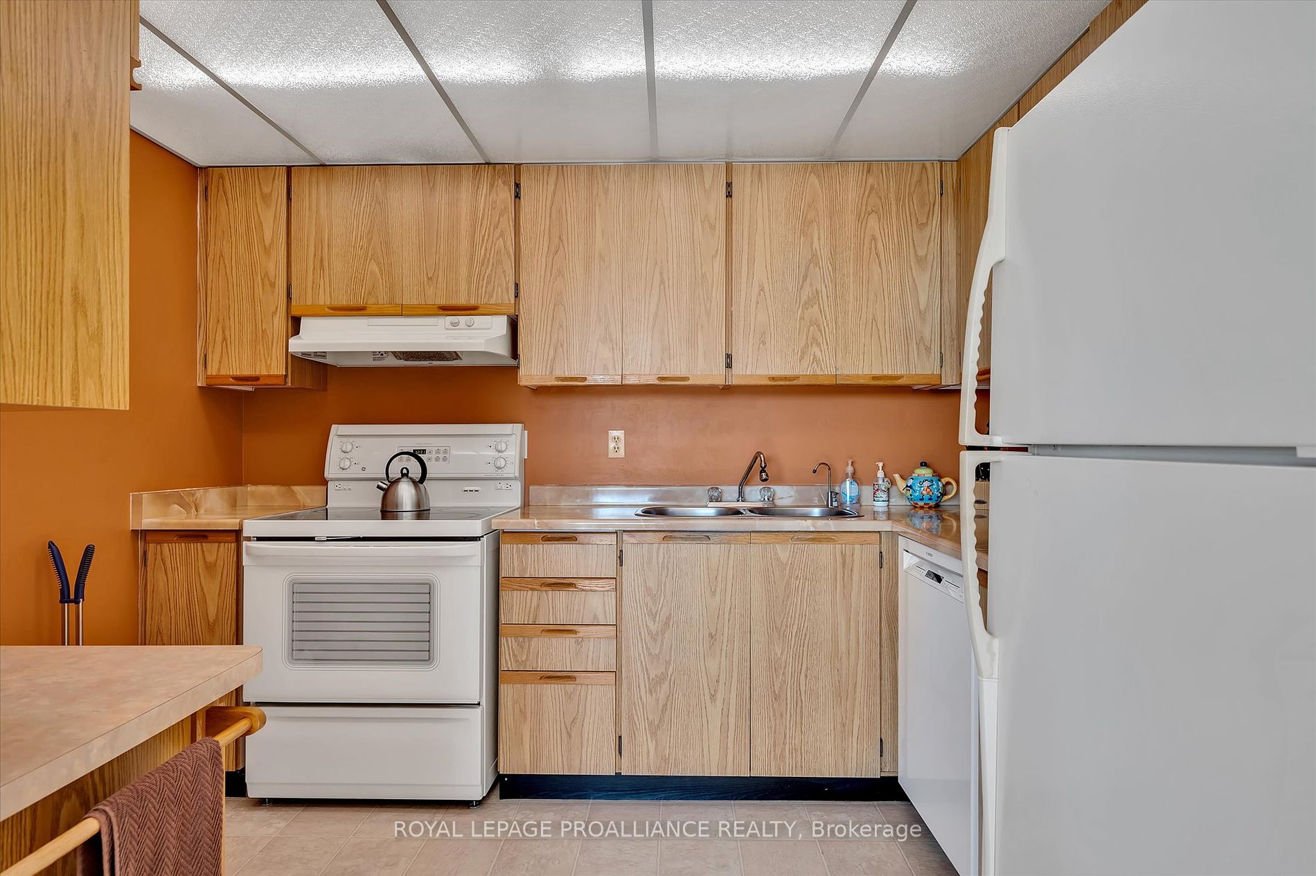 885 Clonsilla Ave 1 Property Photo 14