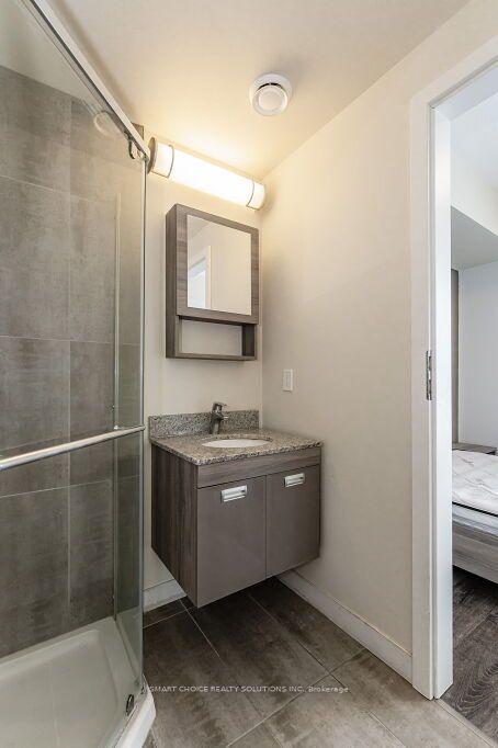 257 Hemlock St 11 Property Photo 22