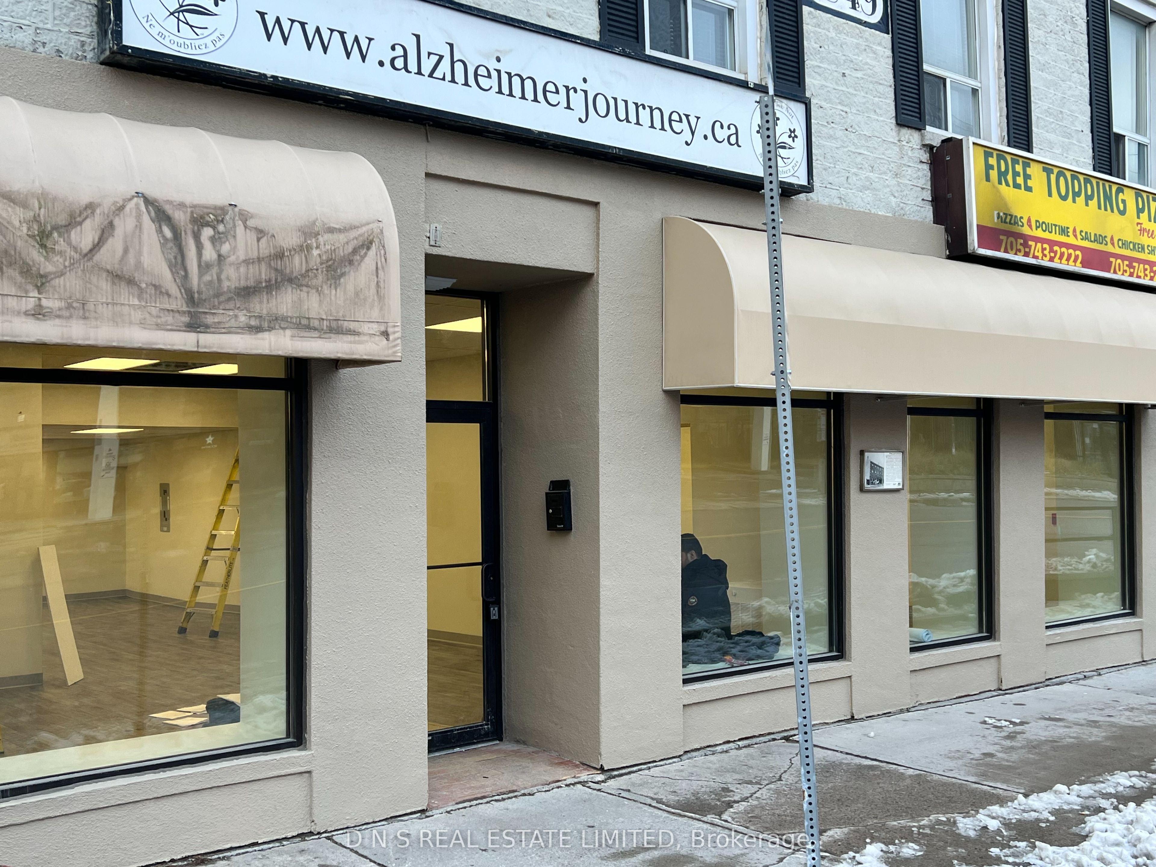 187-189 Simcoe Street Property Photo 1