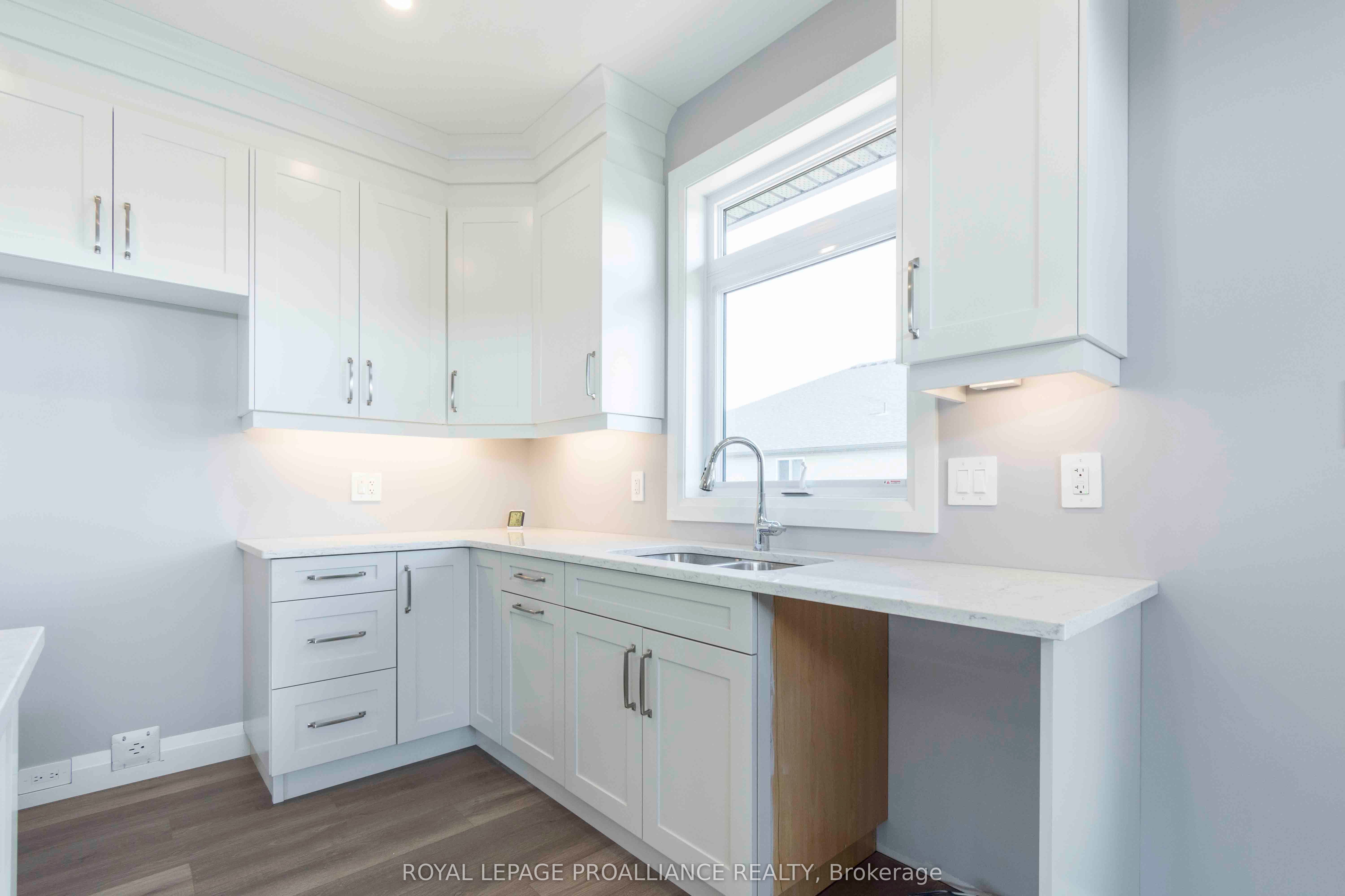 31 Mackenzie John Crescent Property Photo 9
