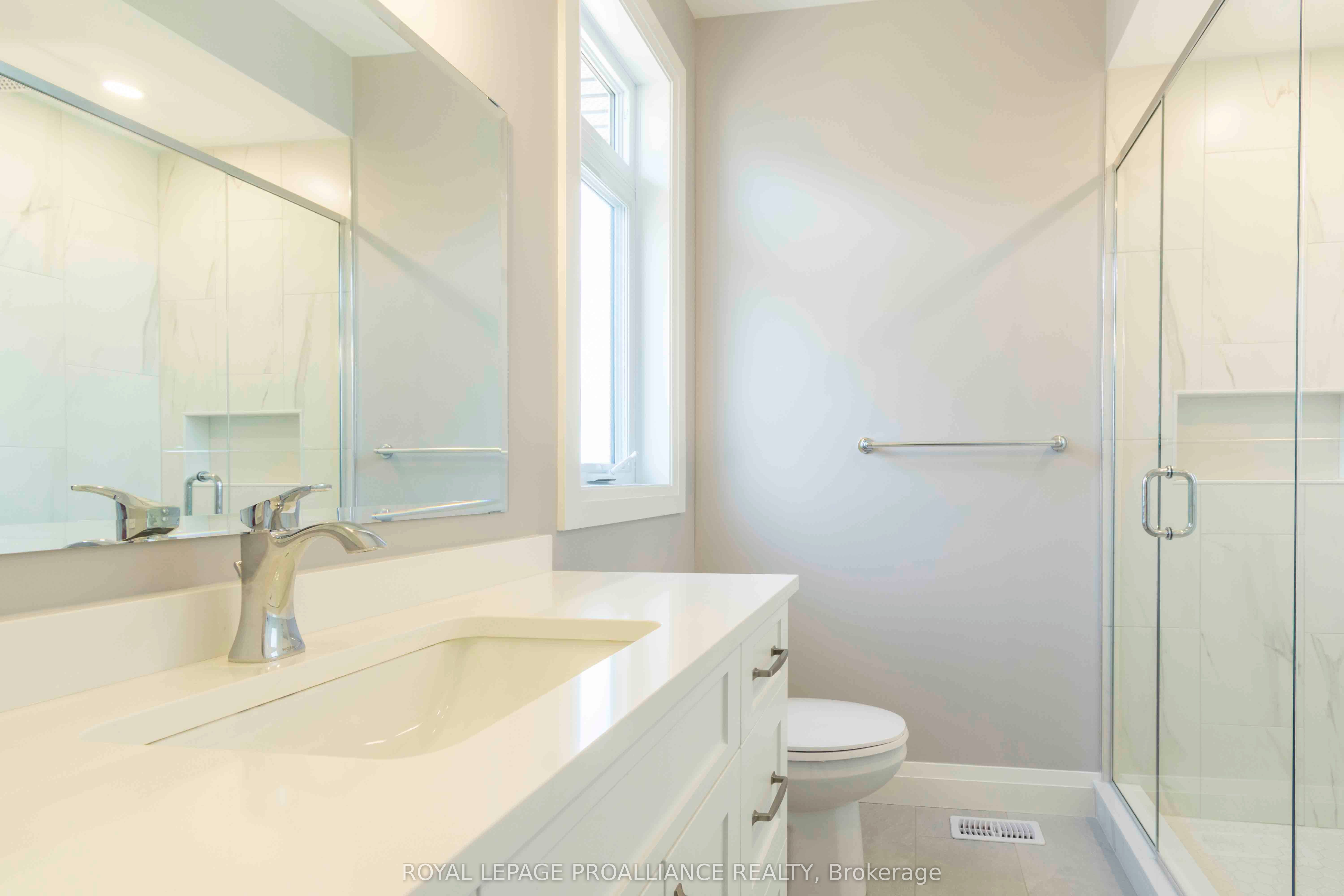 31 Mackenzie John Crescent Property Photo 14