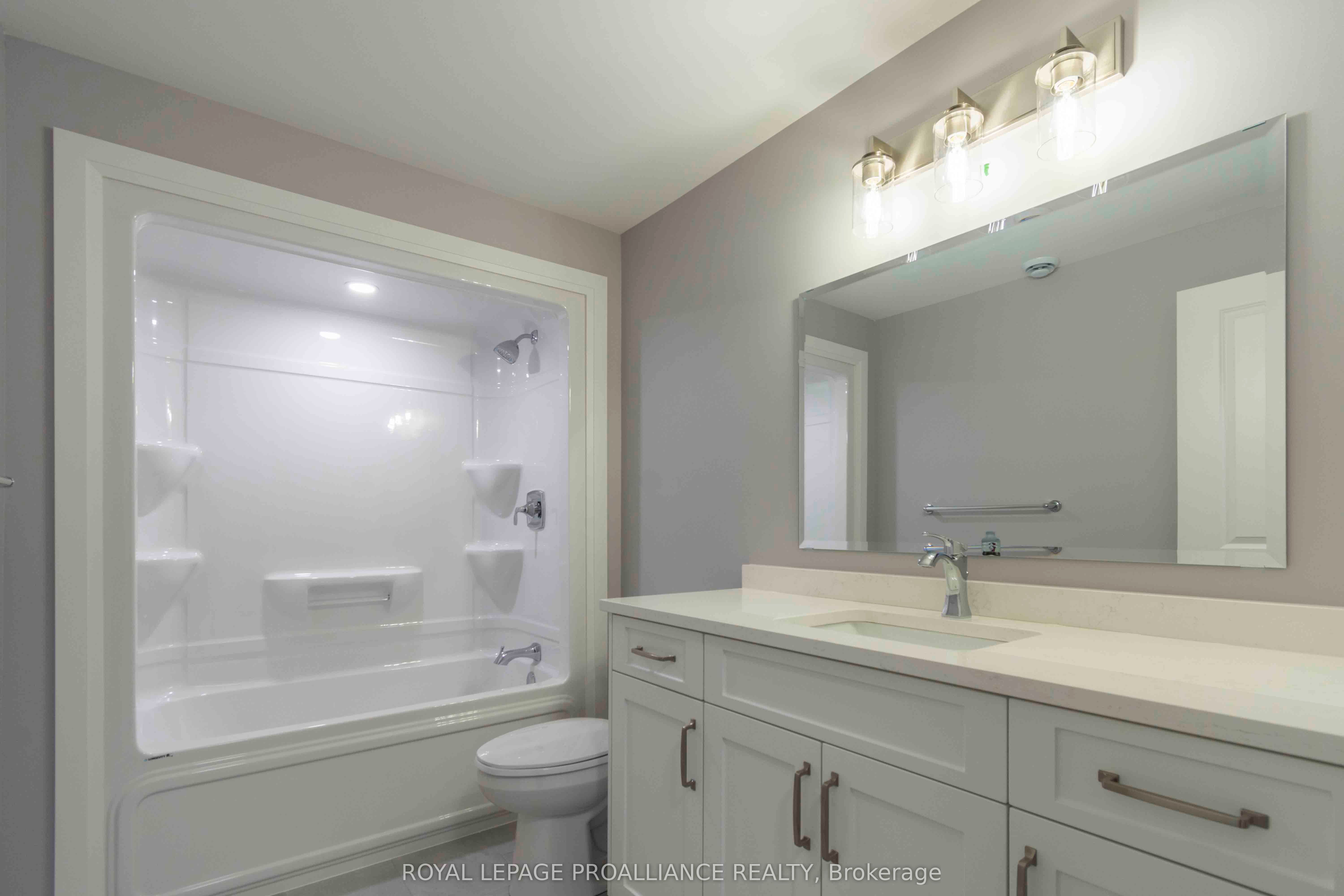 31 Mackenzie John Crescent Property Photo 23