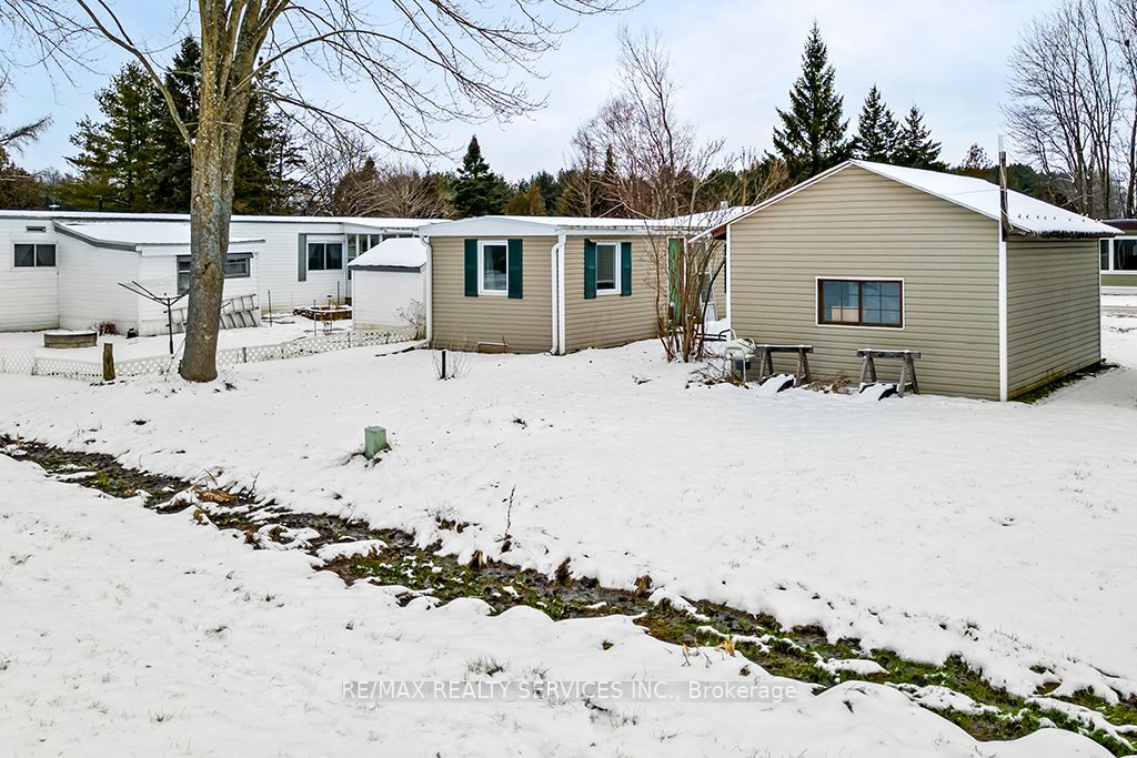 56 Sussex Sq Property Photo 7