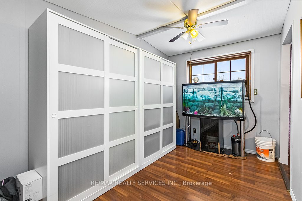 56 Sussex Sq Property Photo 15