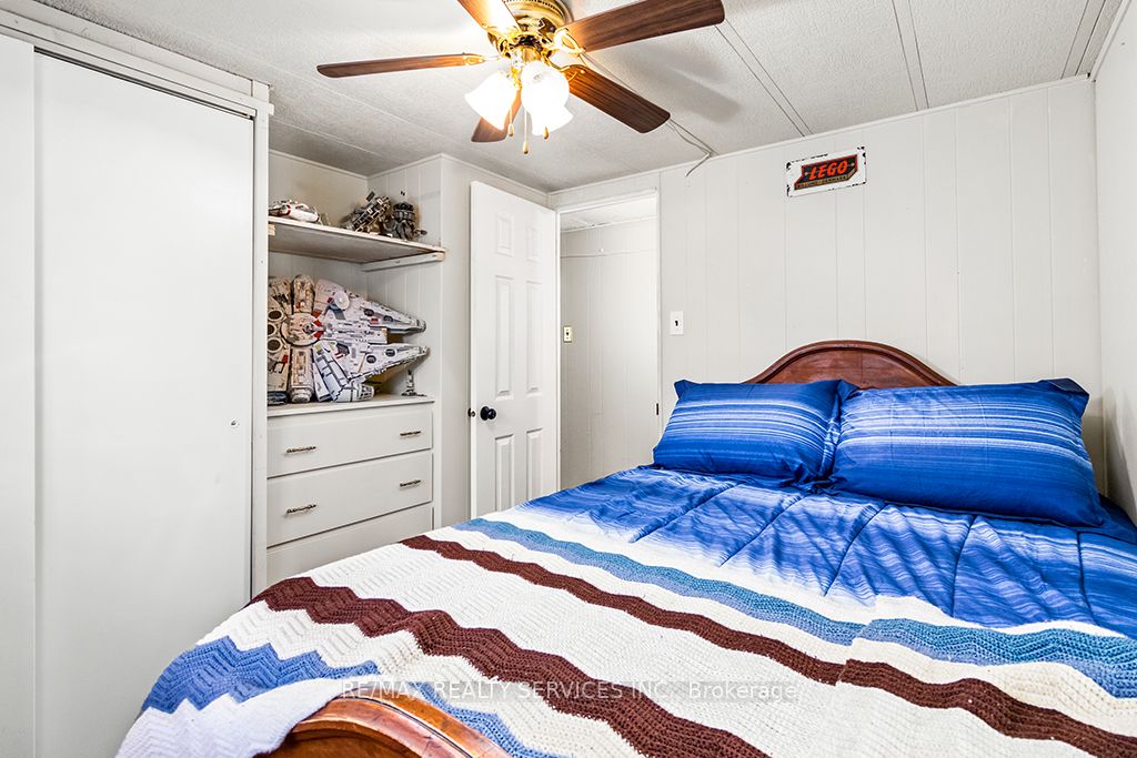 56 Sussex Sq Property Photo 25