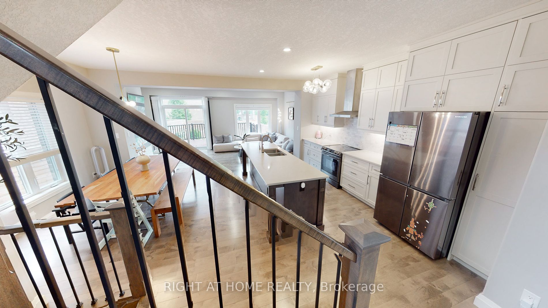 206 Spring Garden Dr Property Photo 14
