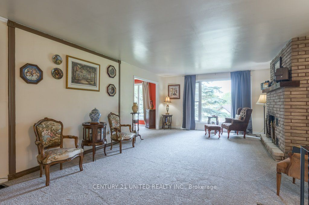 8 Ella Pl Property Photo 10