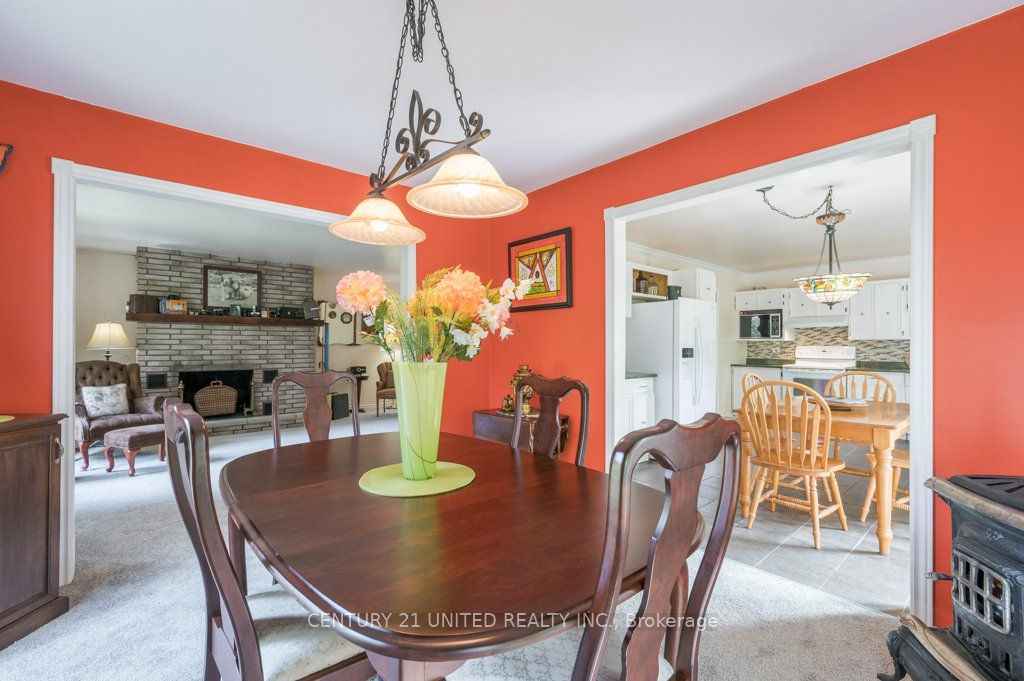 8 Ella Pl Property Photo 14