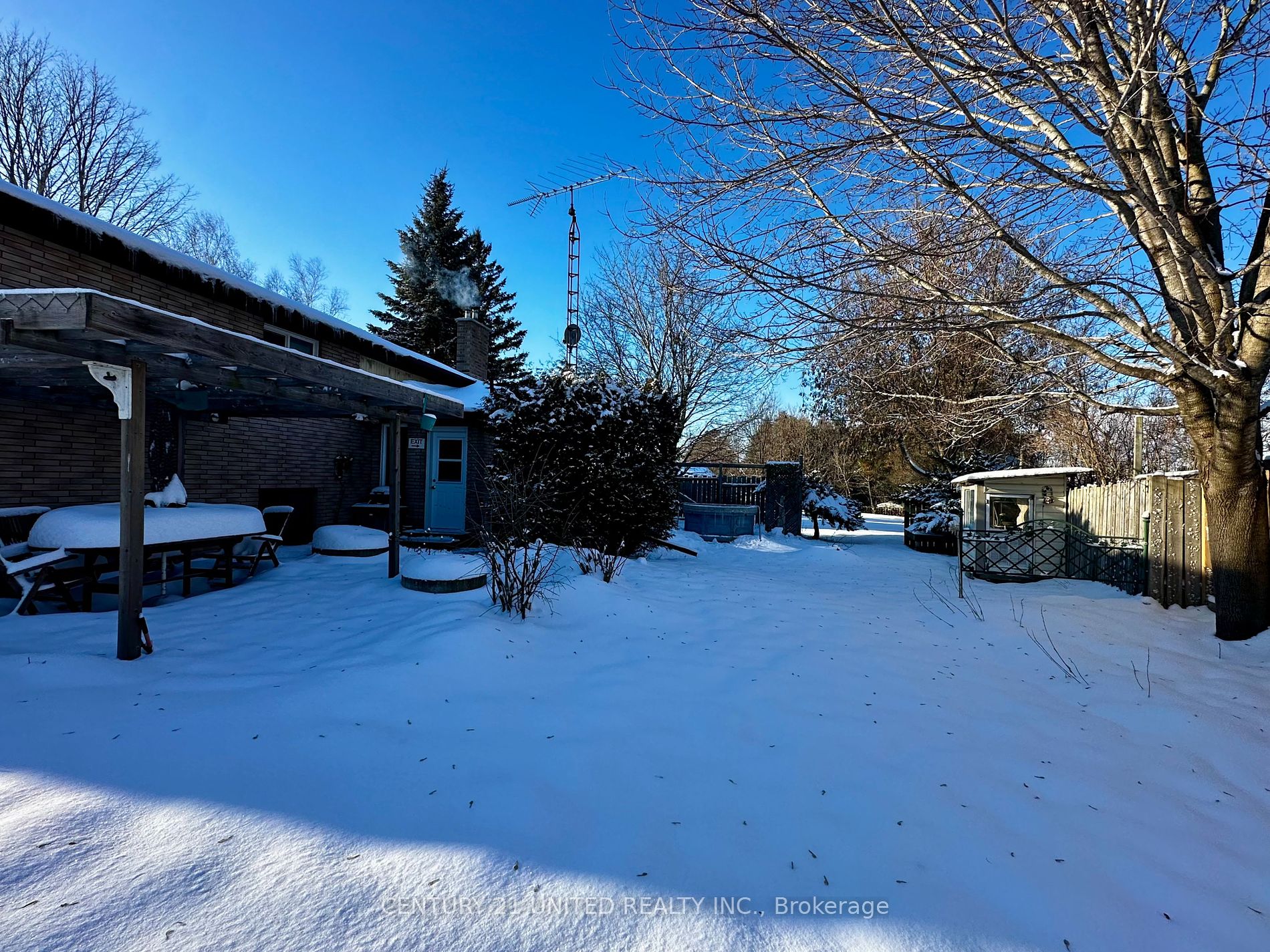 8 Ella Pl Property Photo 37
