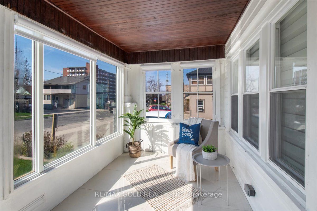 3 Wardrope Ave Property Photo 6