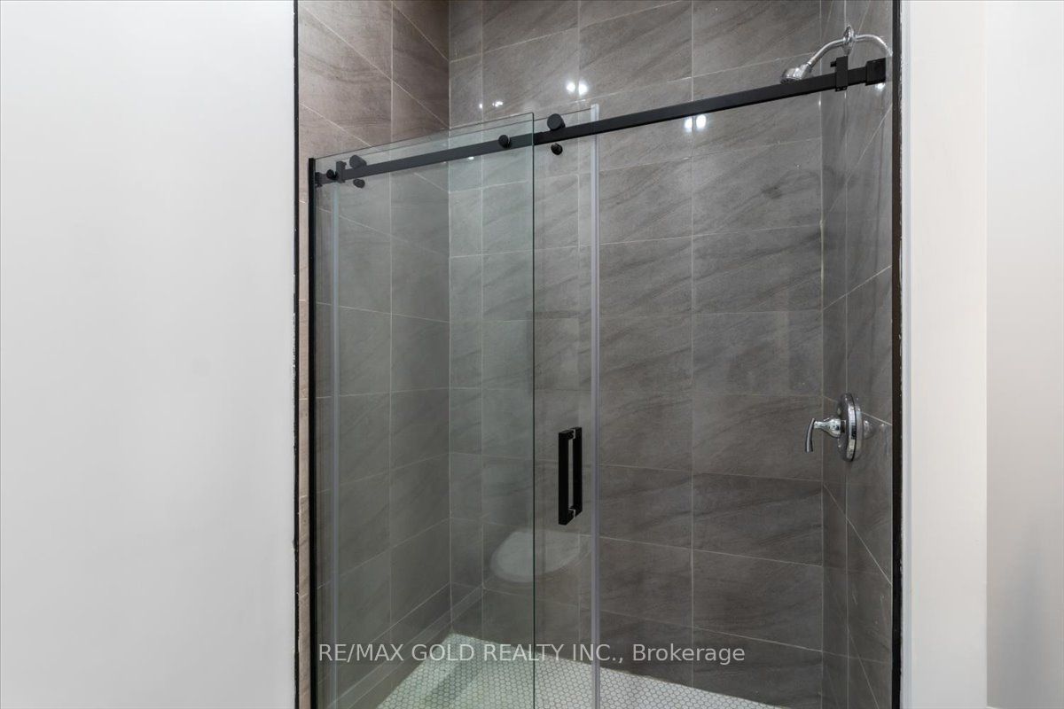 3 Wardrope Ave Property Photo 37
