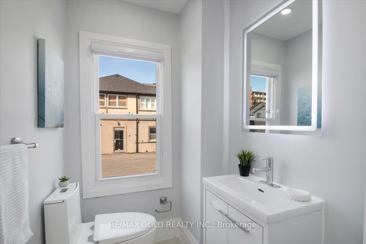 3 Wardrope Ave Property Photo 38