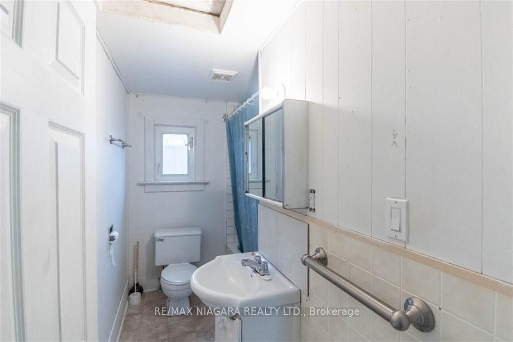 101 Mitchell St Property Photo 20