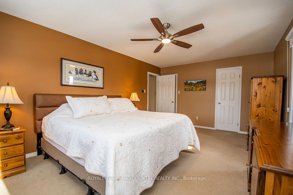 135 Sanderling Cres N Property Photo 23