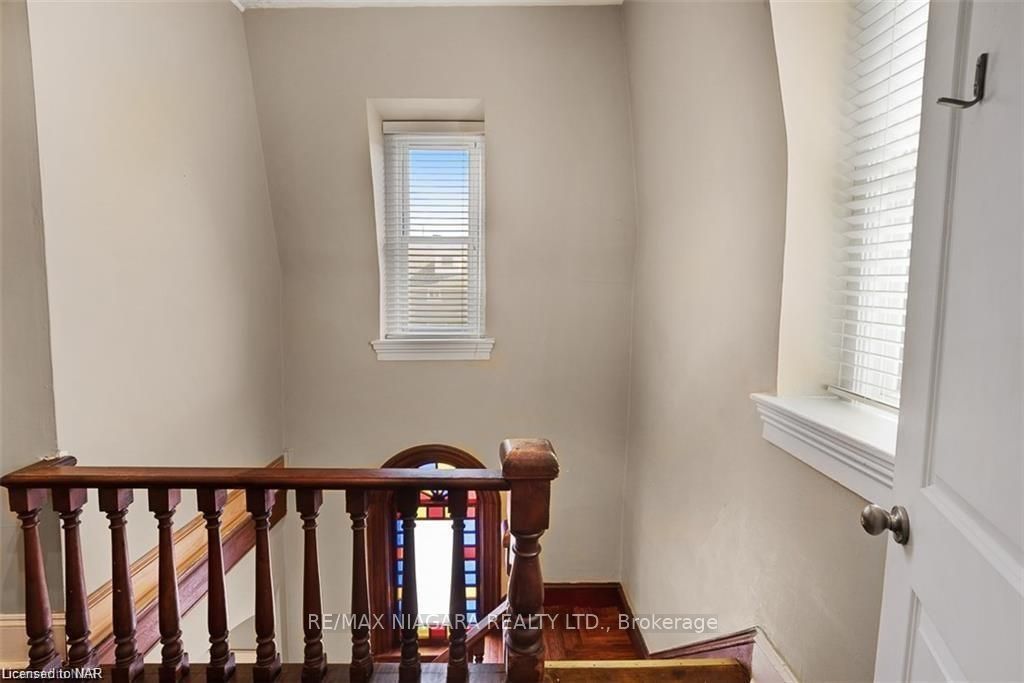 20 Regent St Property Photo 30