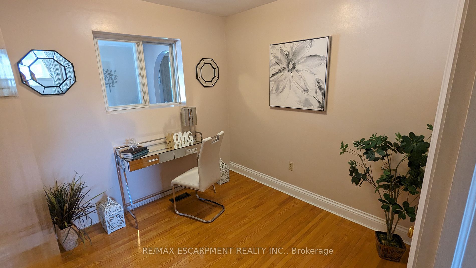 17 Sunning Hill Ave Property Photo 16