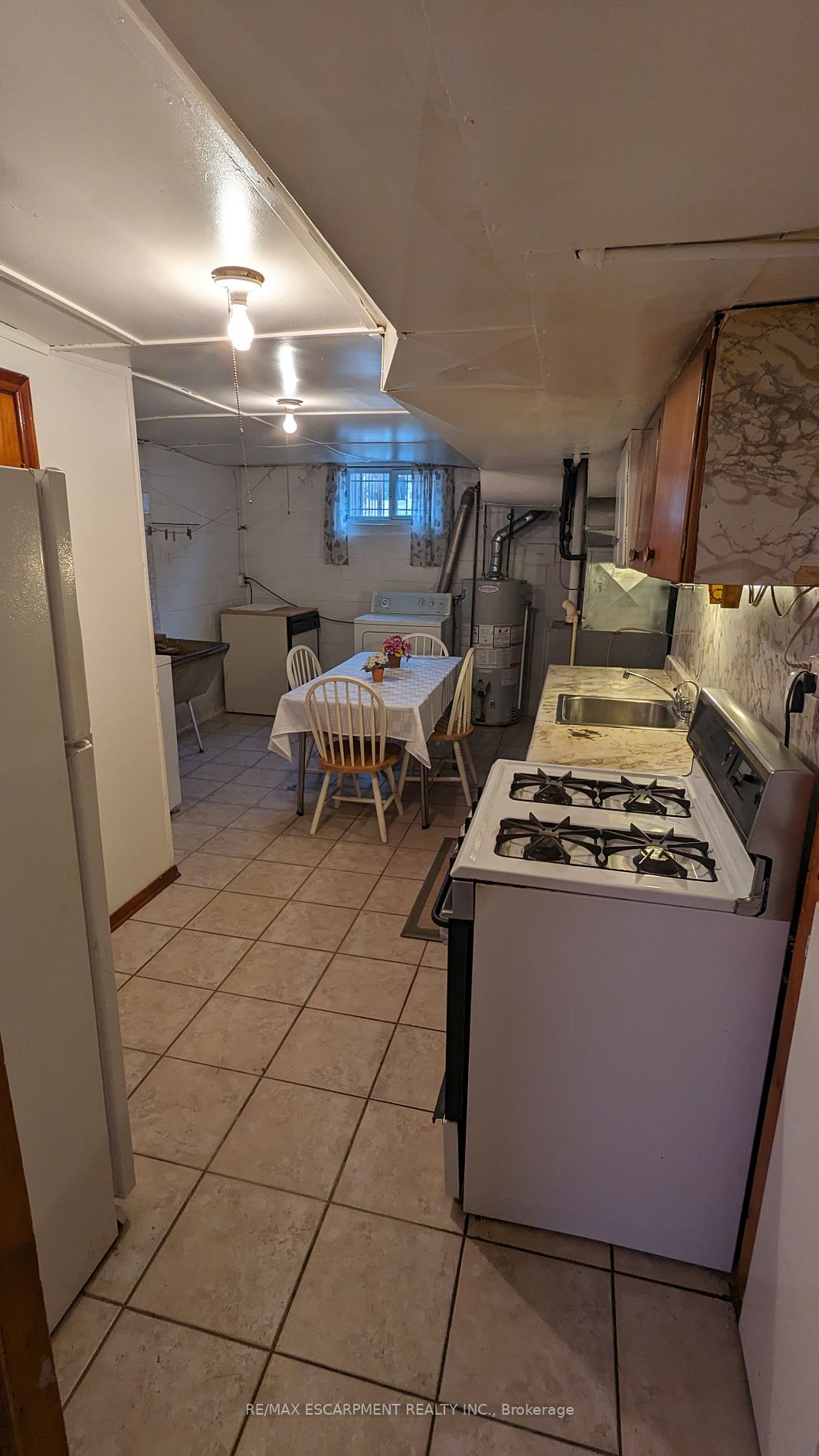 17 Sunning Hill Ave Property Photo 23