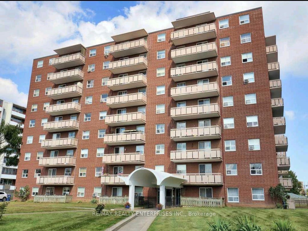 851 Queenston Rd 3 Property Photo 1