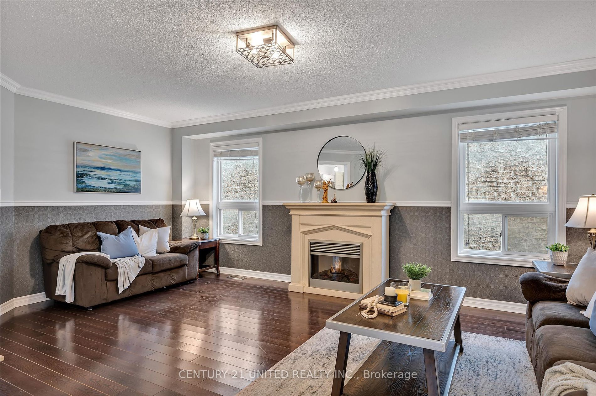 620 Tully Cres Property Photo 8