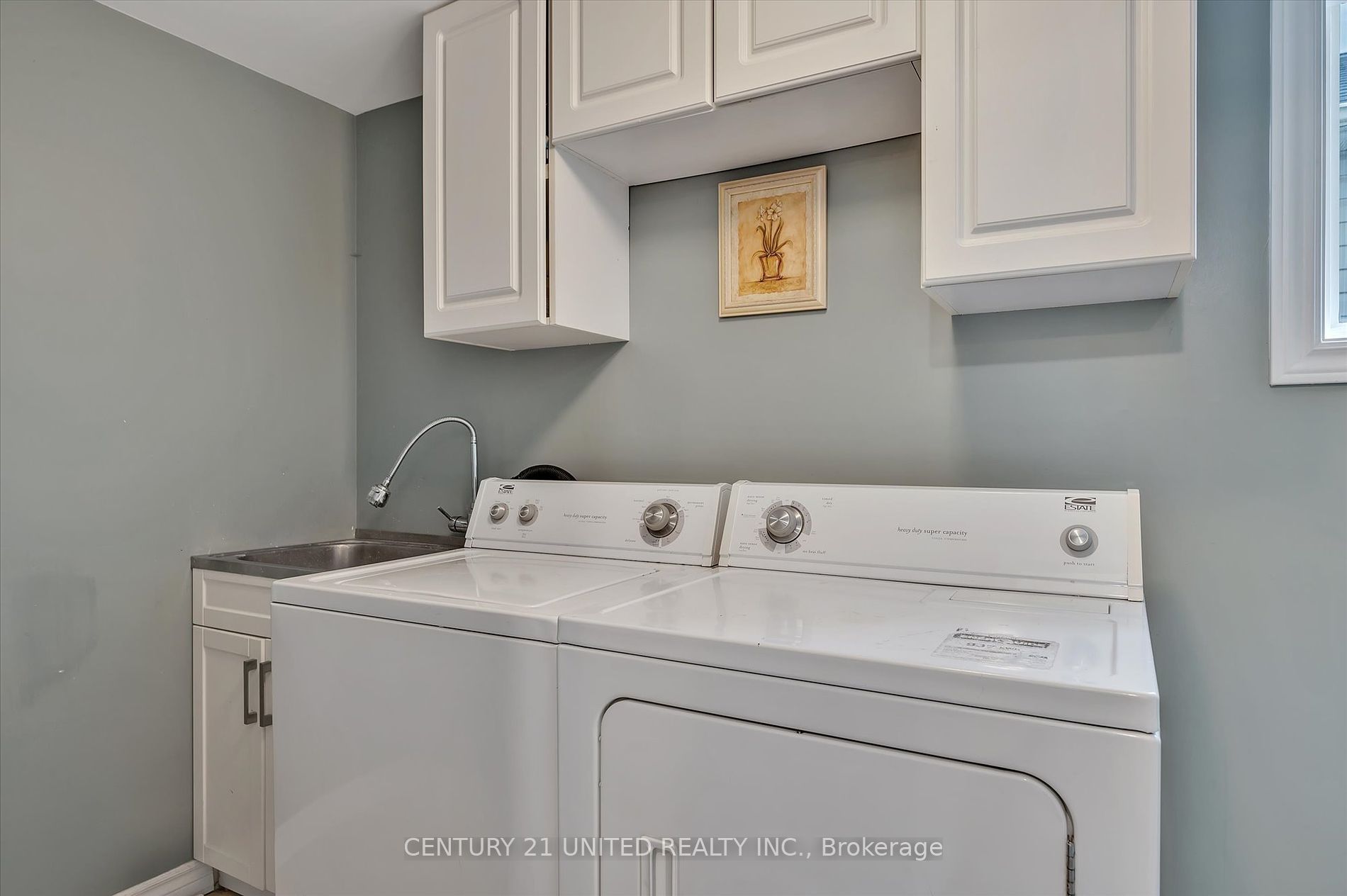 620 Tully Cres Property Photo 18