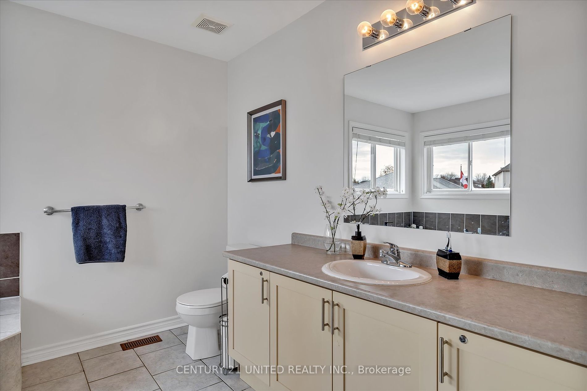 620 Tully Cres Property Photo 21