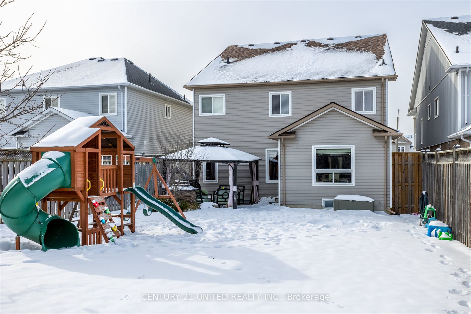 620 Tully Cres Property Photo 38