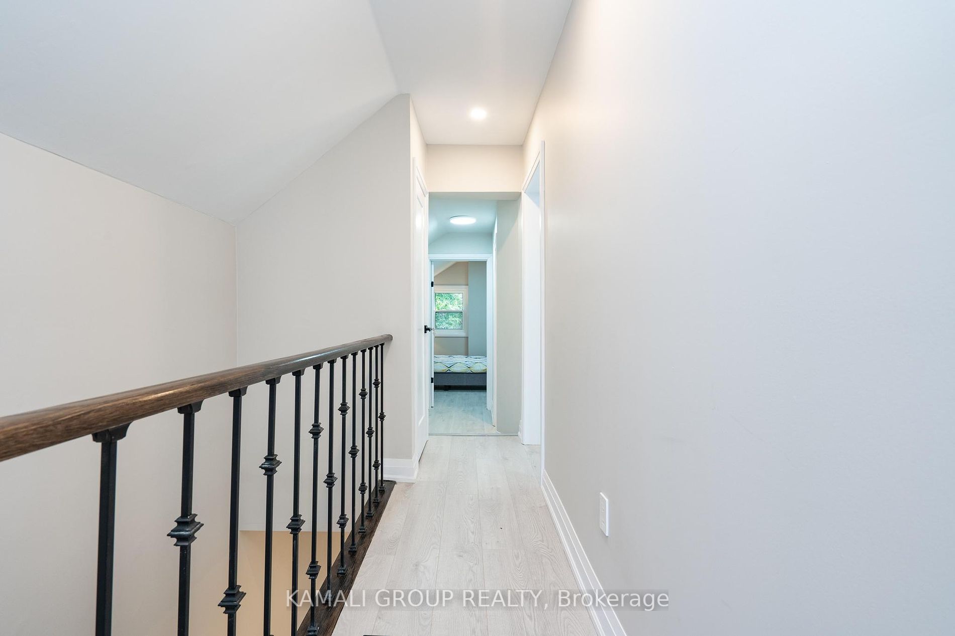 64 Smith Ave Property Photo 17