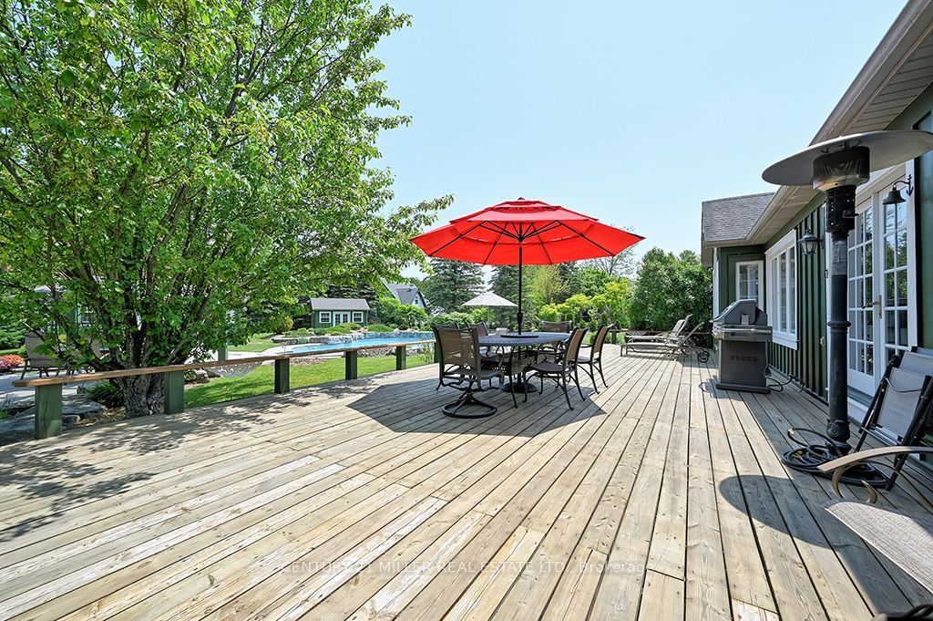 27 Weneil Drive Property Photo 20