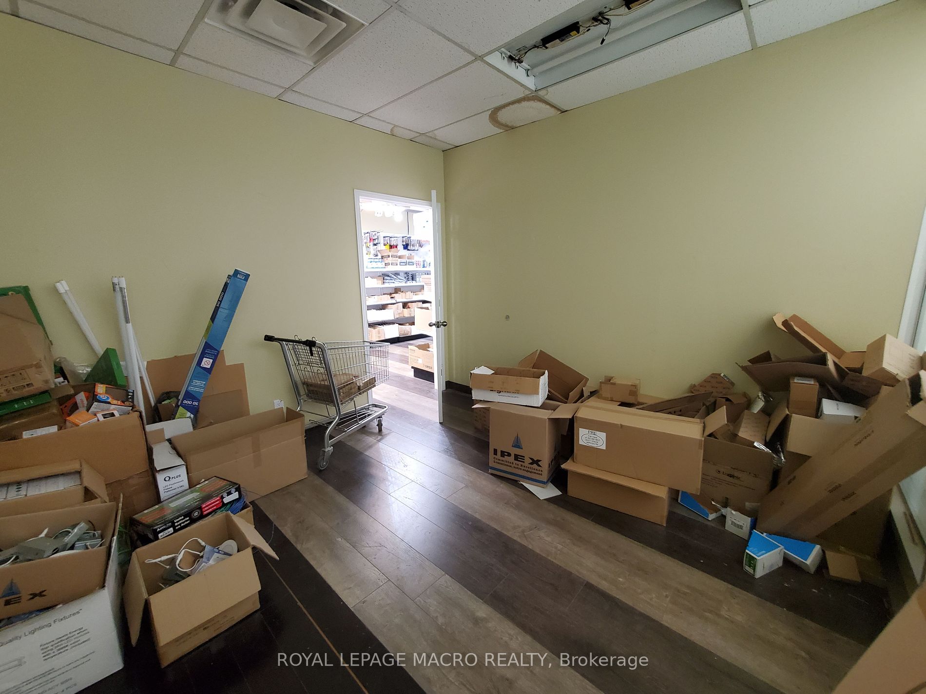 350 Kenilworth Ave N Property Photo 6