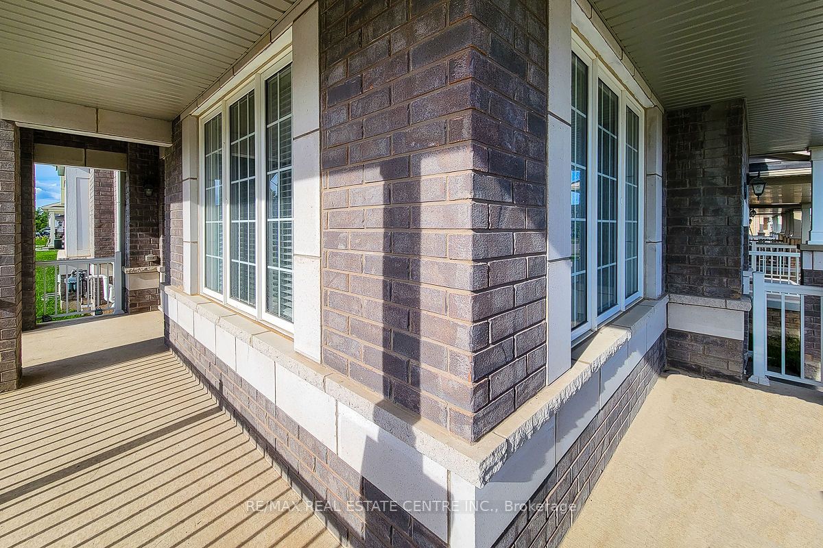 42 Doreen Dr Property Photo 6