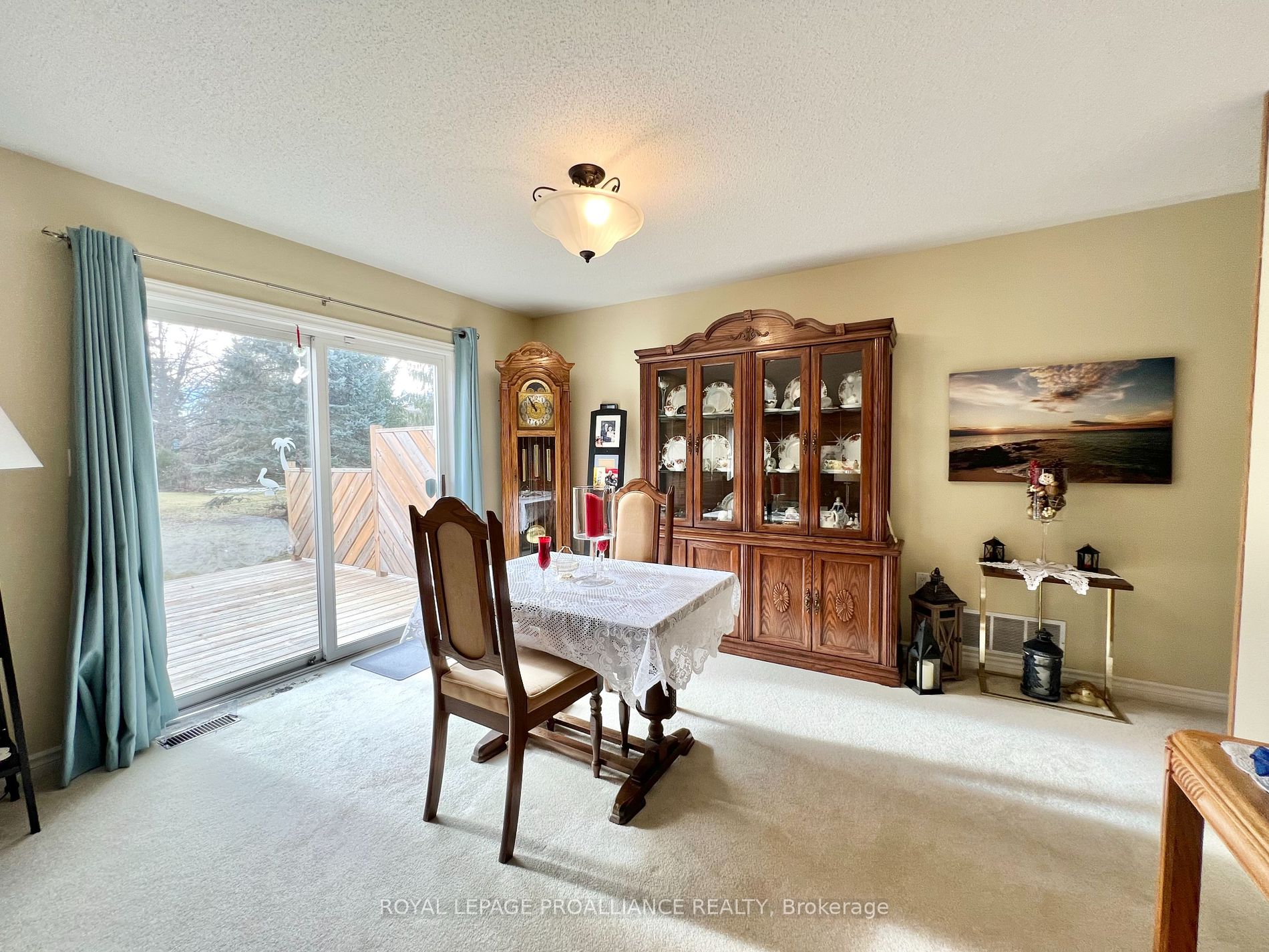 4 Mills Rd Property Photo 5