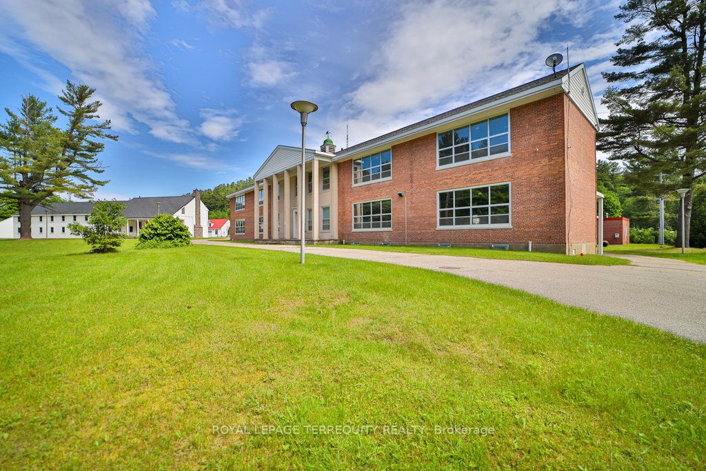 20130 On-35 Property Photo 12