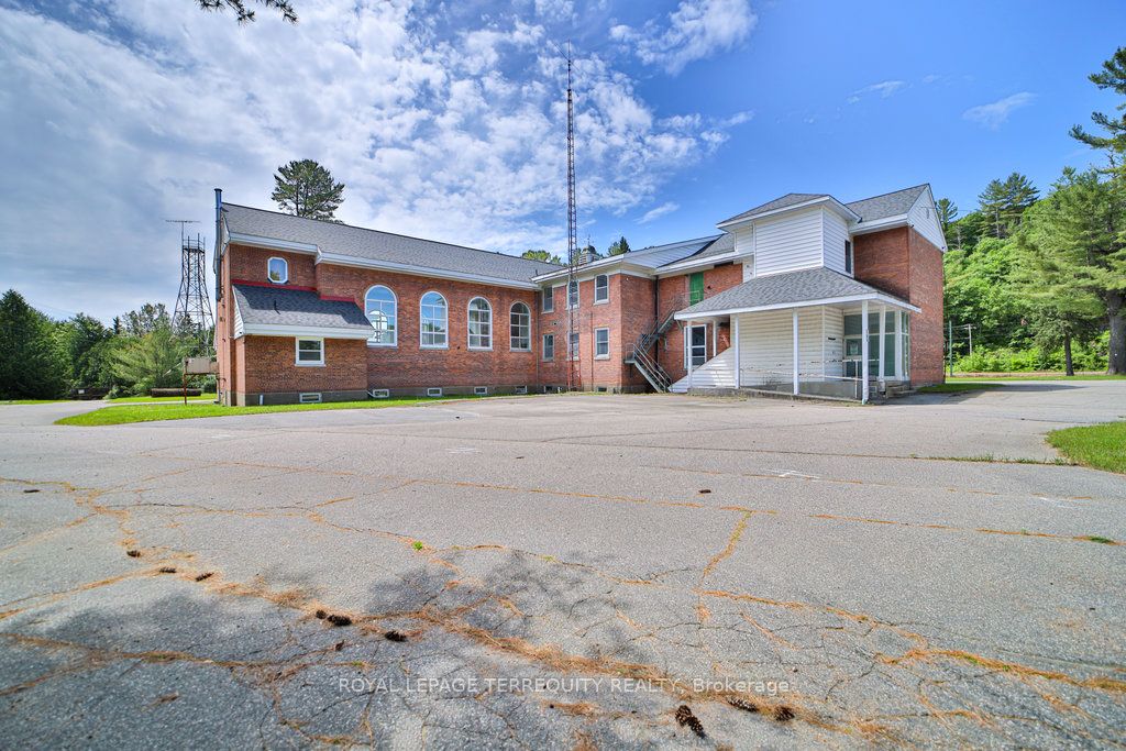20130 On-35 Property Photo 27