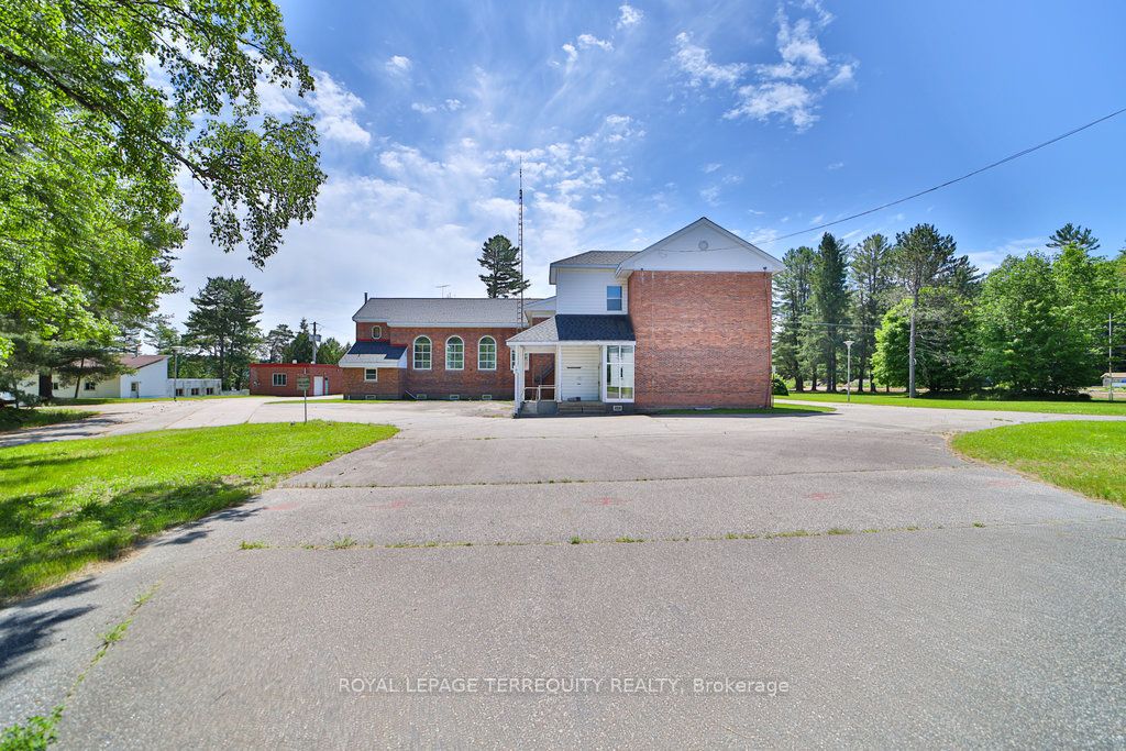 20130 On-35 Property Photo 32