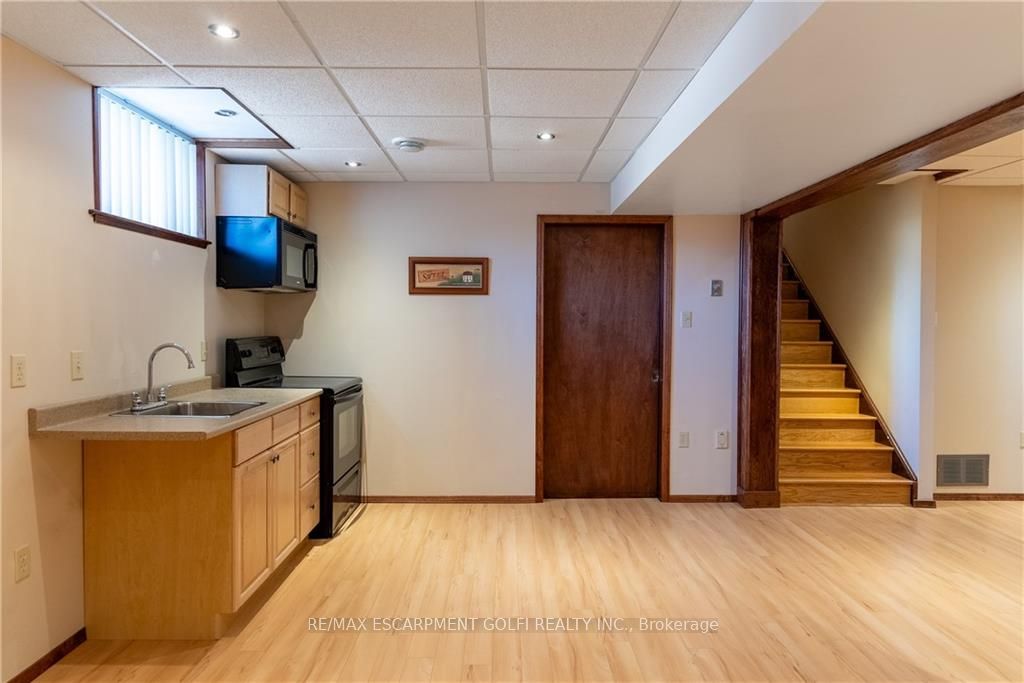 73 Owen Pl Property Photo 27