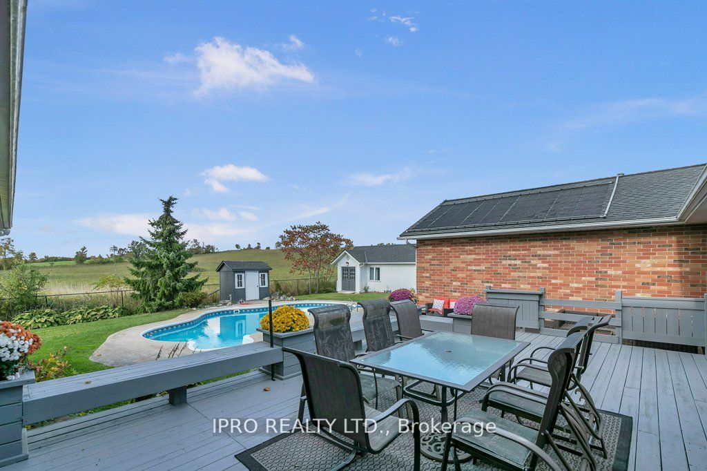 7676 Leslie Rd W Property Photo 31