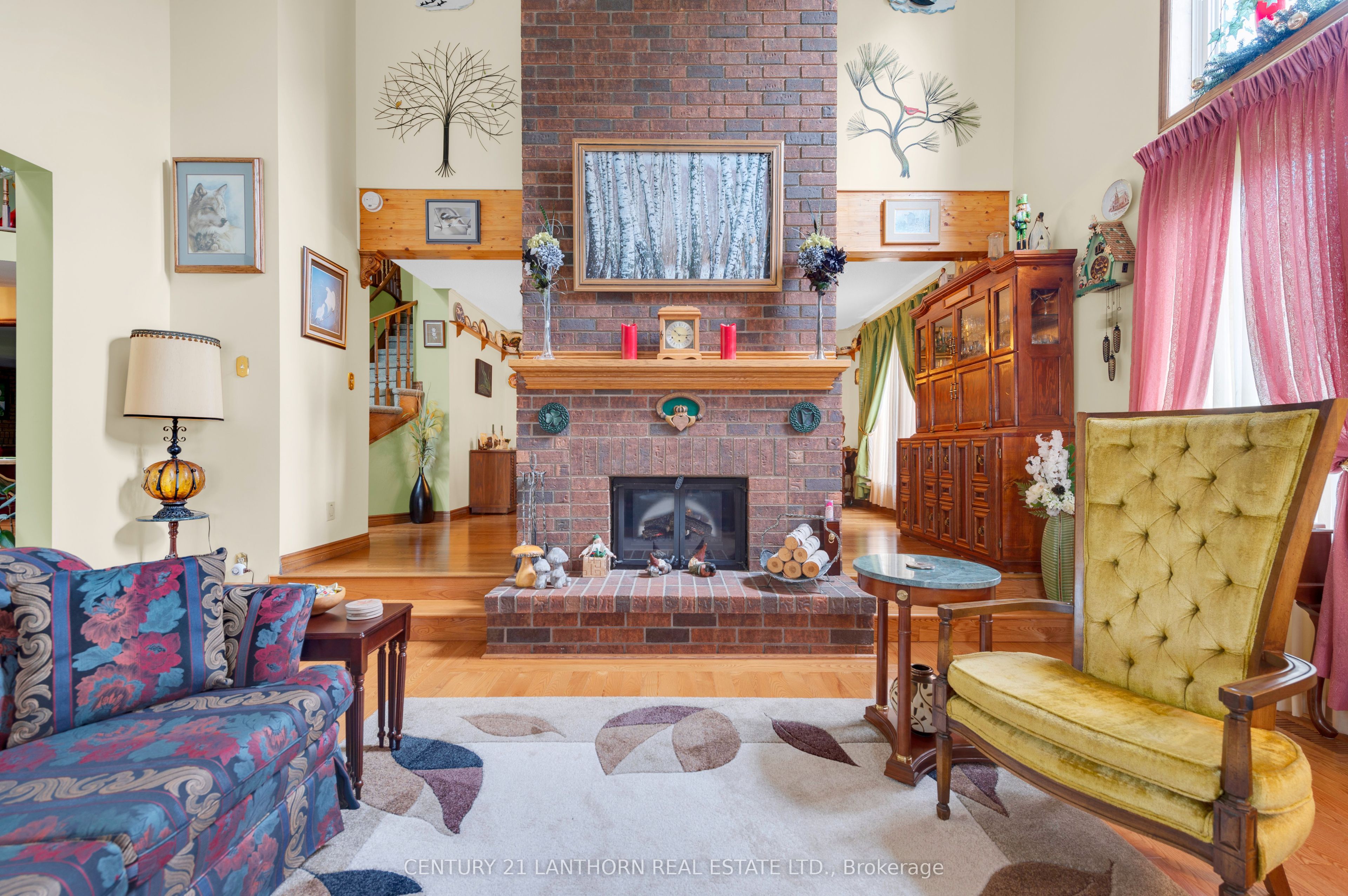 290 St Lawrence Street Property Photo 11