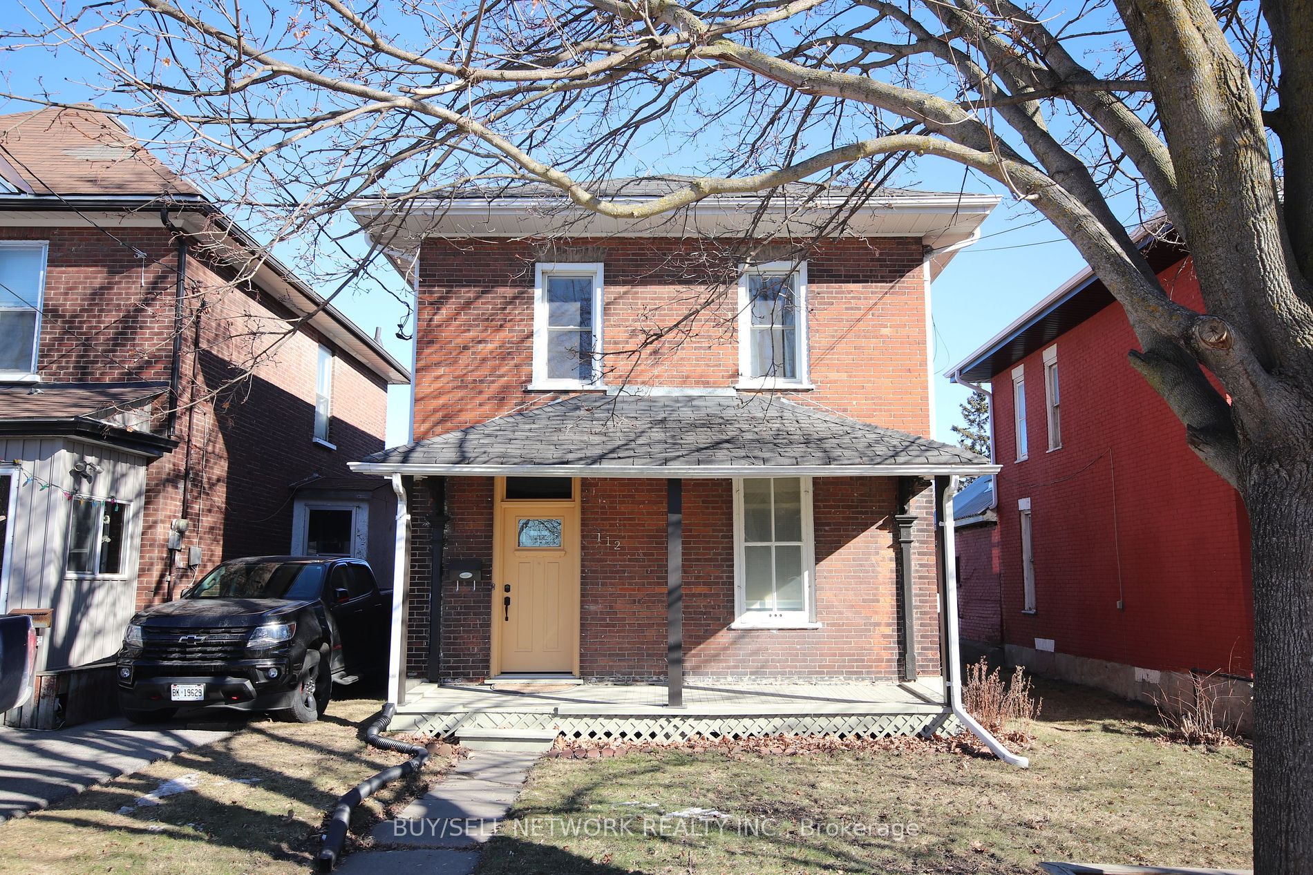112 Stewart St Property Photo