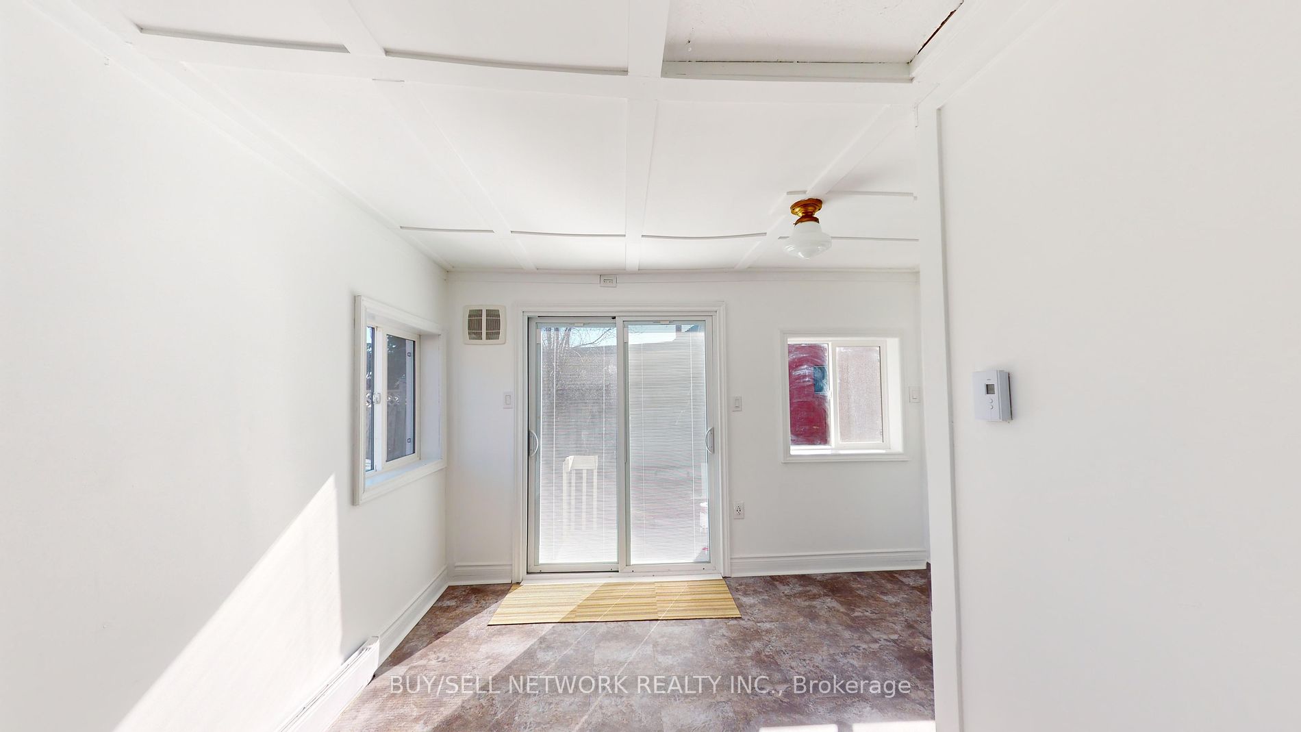 112 Stewart St Property Photo 12
