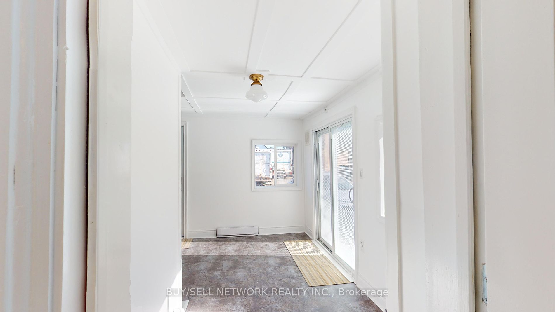 112 Stewart St Property Photo 13